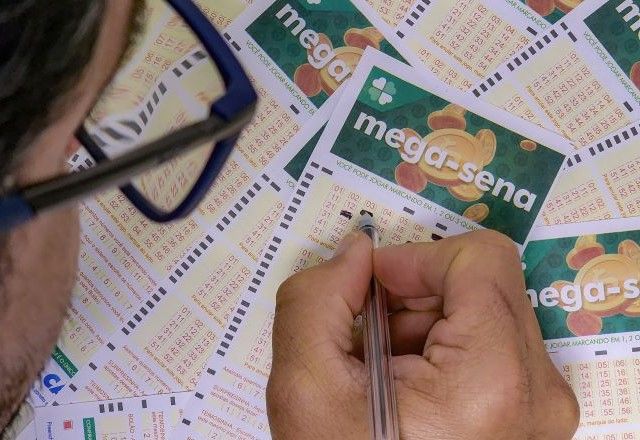 Mega-Sena acumula e chega a R$ 76 milhões; veja os números sorteados